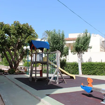 Urbanizacion La Felicidad El Conserje * Denia